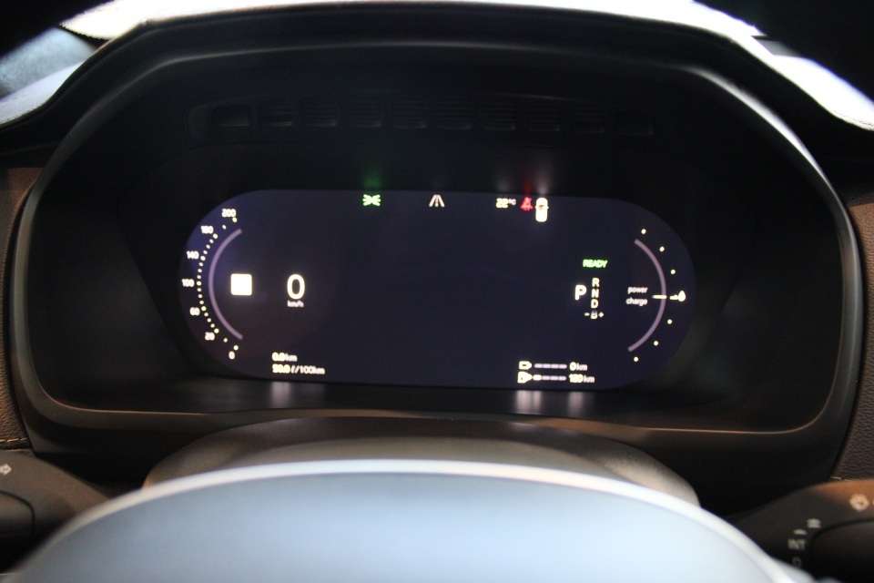 2025 Volvo XC90 T8 Ultra 1 proprio pas d accidents bas kilo , thumb 12
