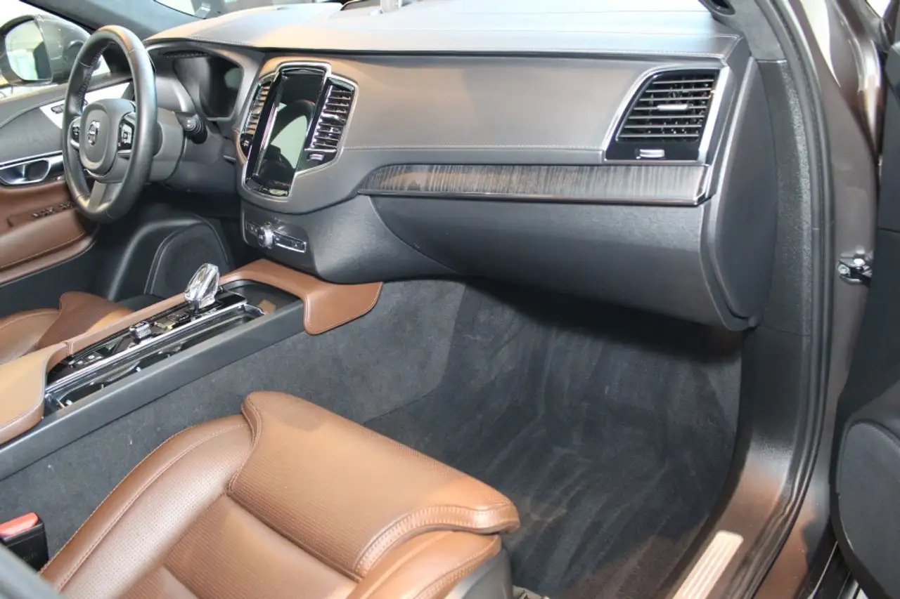 Volvo XC90 снимка Volvo XC90