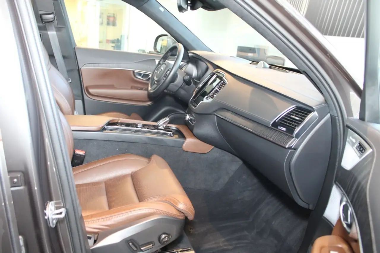 Volvo XC90 снимка Volvo XC90