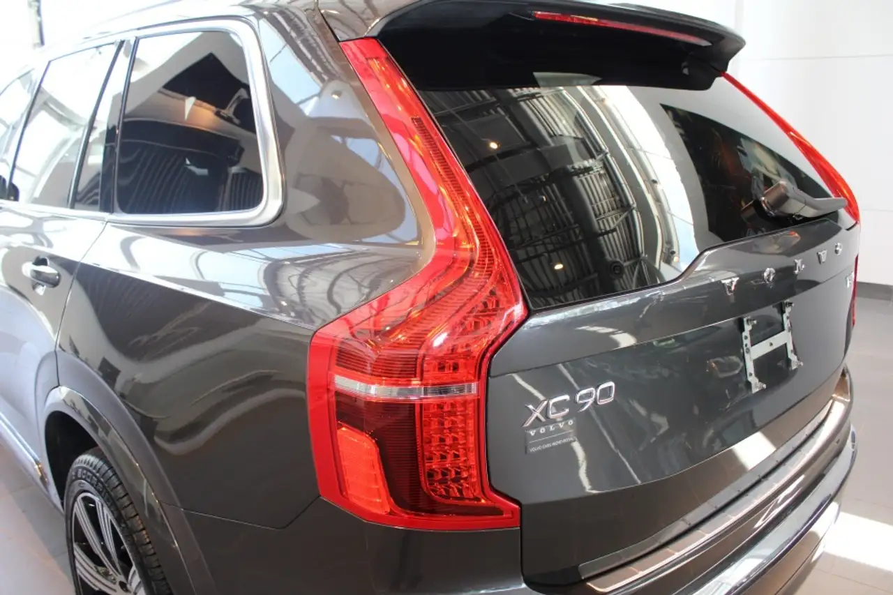 Volvo XC90 снимка Volvo XC90
