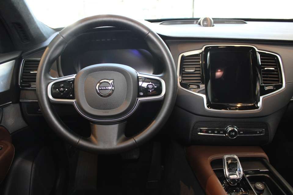 2025 Volvo XC90 T8 Ultra 1 proprio pas d accidents bas kilo , thumb 7