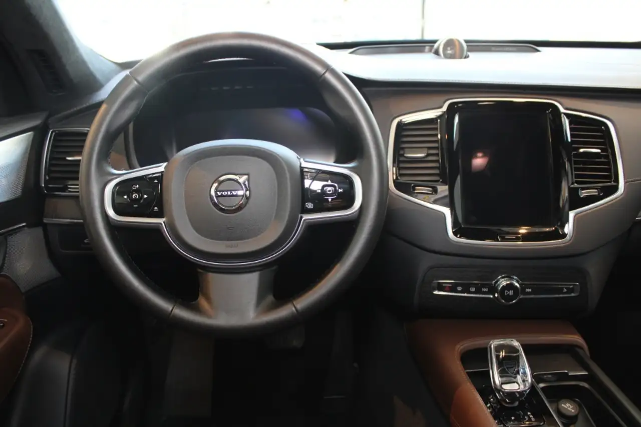 Volvo XC90 снимка Volvo XC90
