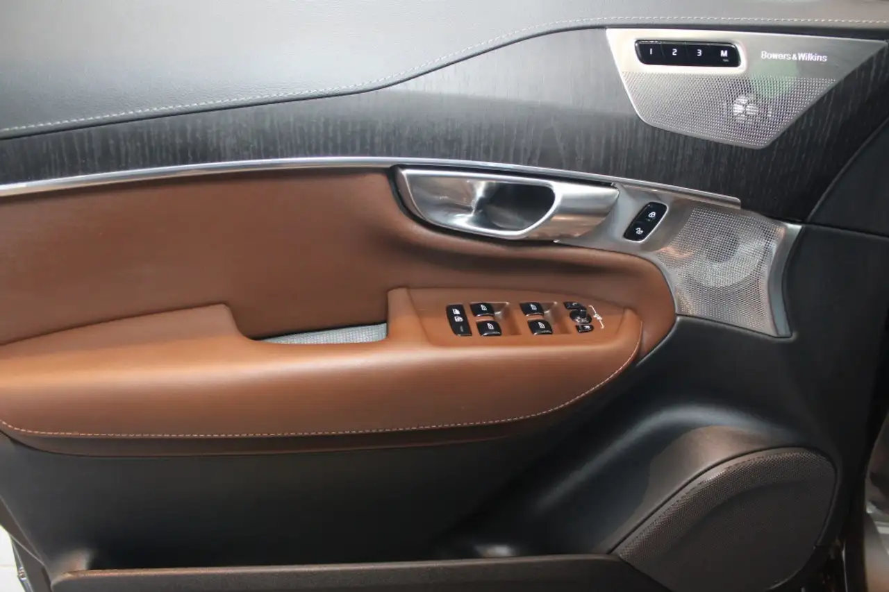 Volvo XC90 снимка Volvo XC90