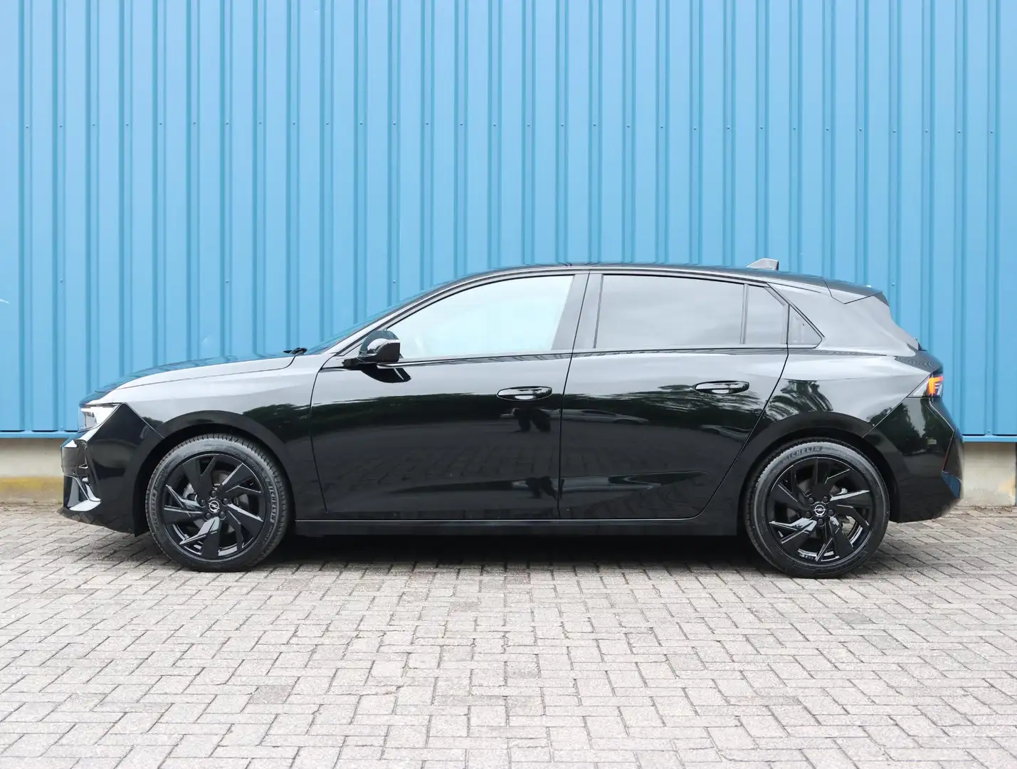 Opel Astra 1.2 130PK GS Line | AUTOMAAT | AppleCarPlay/Androi Zwart - 2