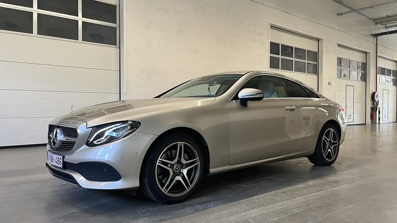 Mercedes-Benz E 200