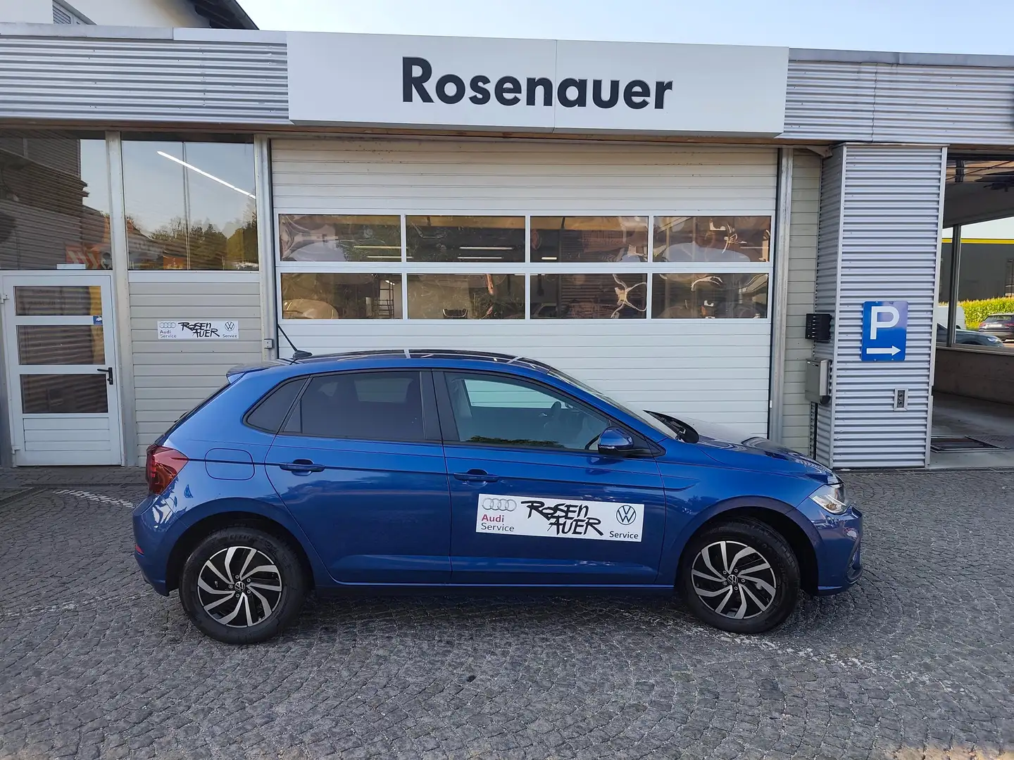 Volkswagen Polo Blau - 1