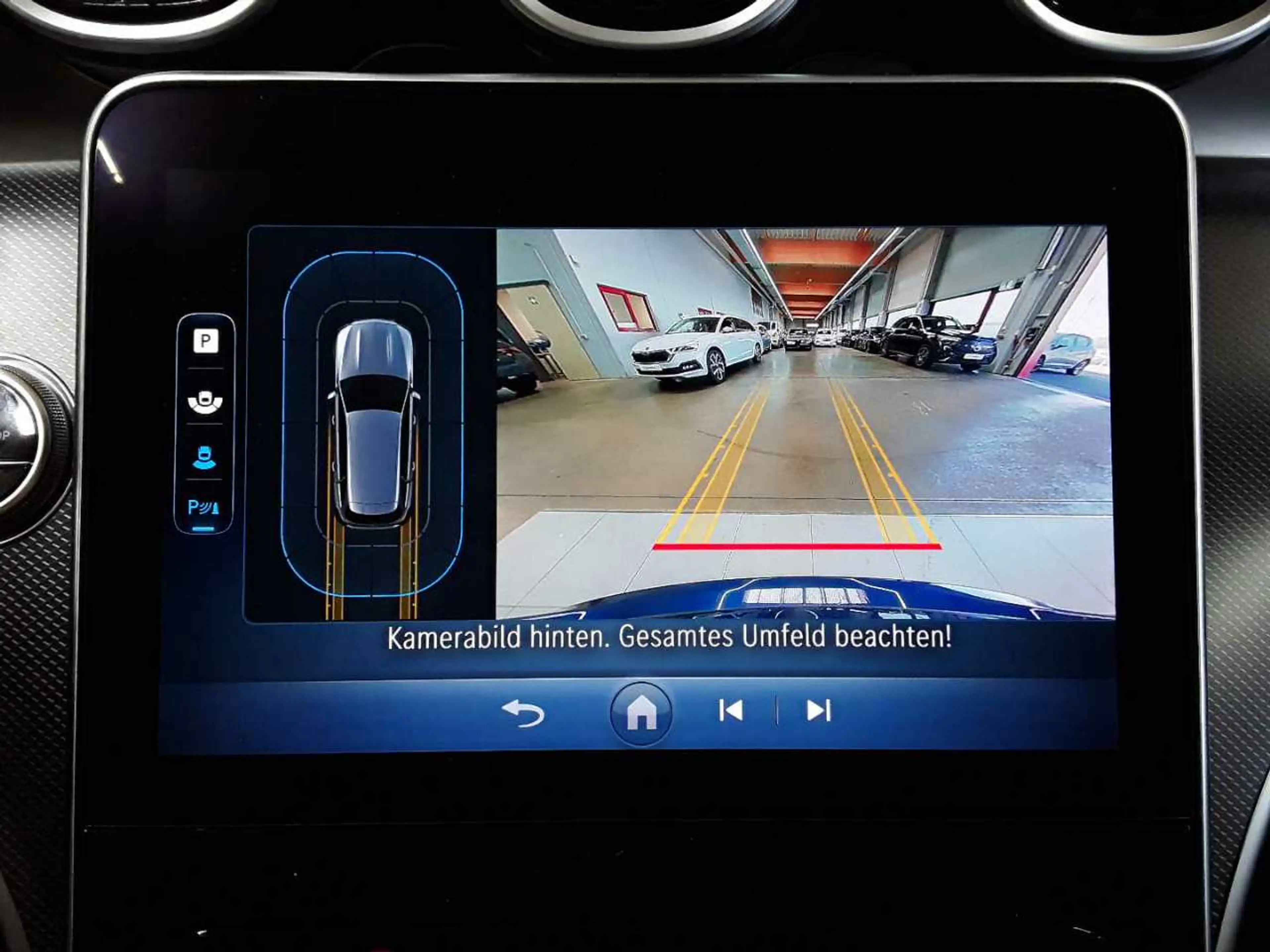 Mercedes-Benz C 300 C 300 e T 9G- Ava PANO HuD BusiP KomfP — photo 18