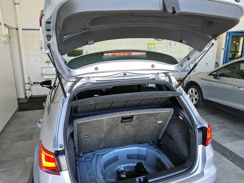 SEAT Arona FR Navi LED GRA Sprachsteuerung Mirror-Link MFL — photo 11