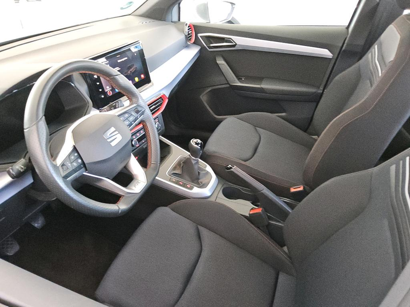 SEAT Arona FR Navi LED GRA Sprachsteuerung Mirror-Link MFL — photo 9