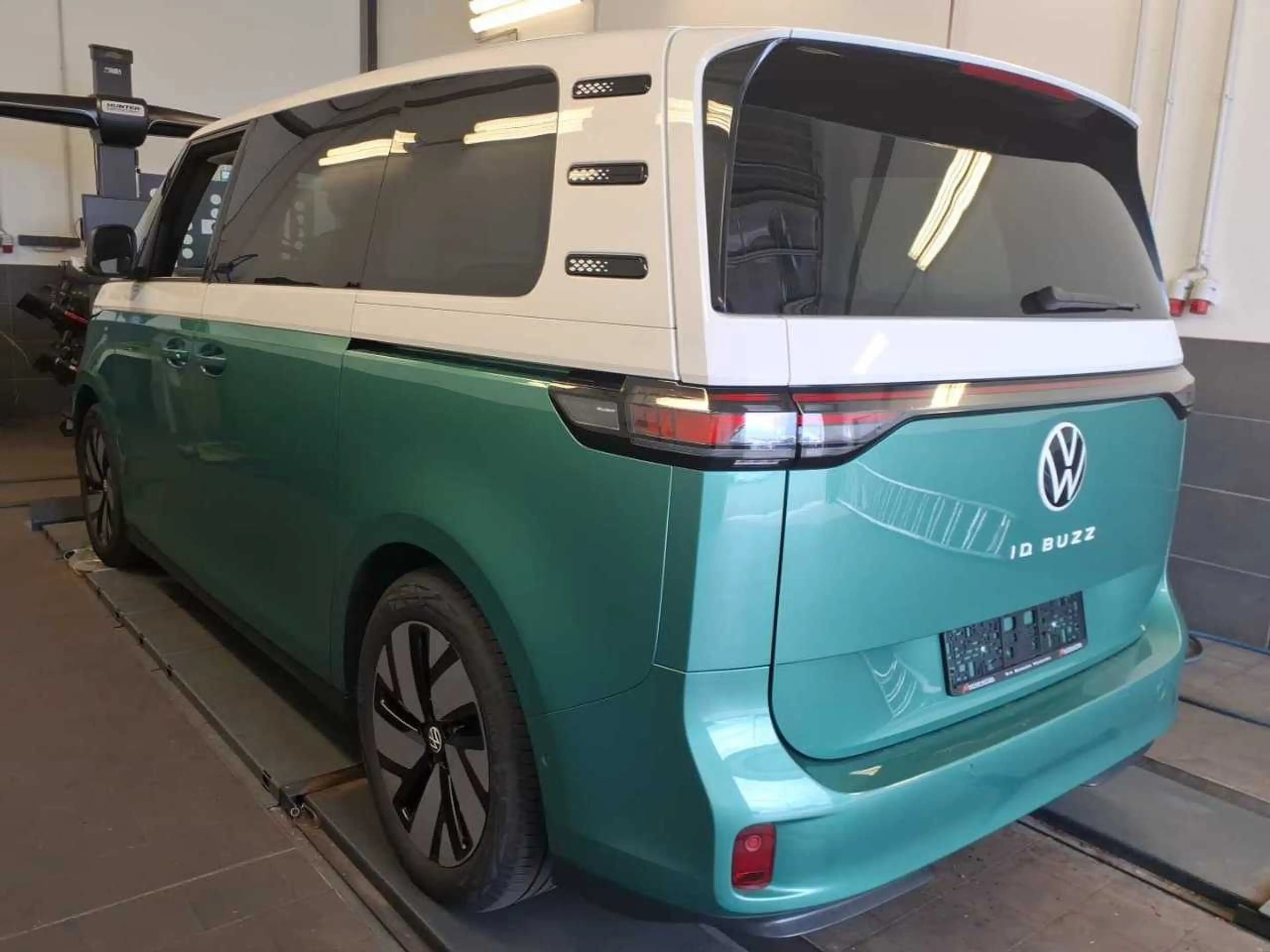 Volkswagen ID. Buzz ID.Buzz Pro MATRIX+NAVI+RFK+ACC+AHK+19"LM — photo 2
