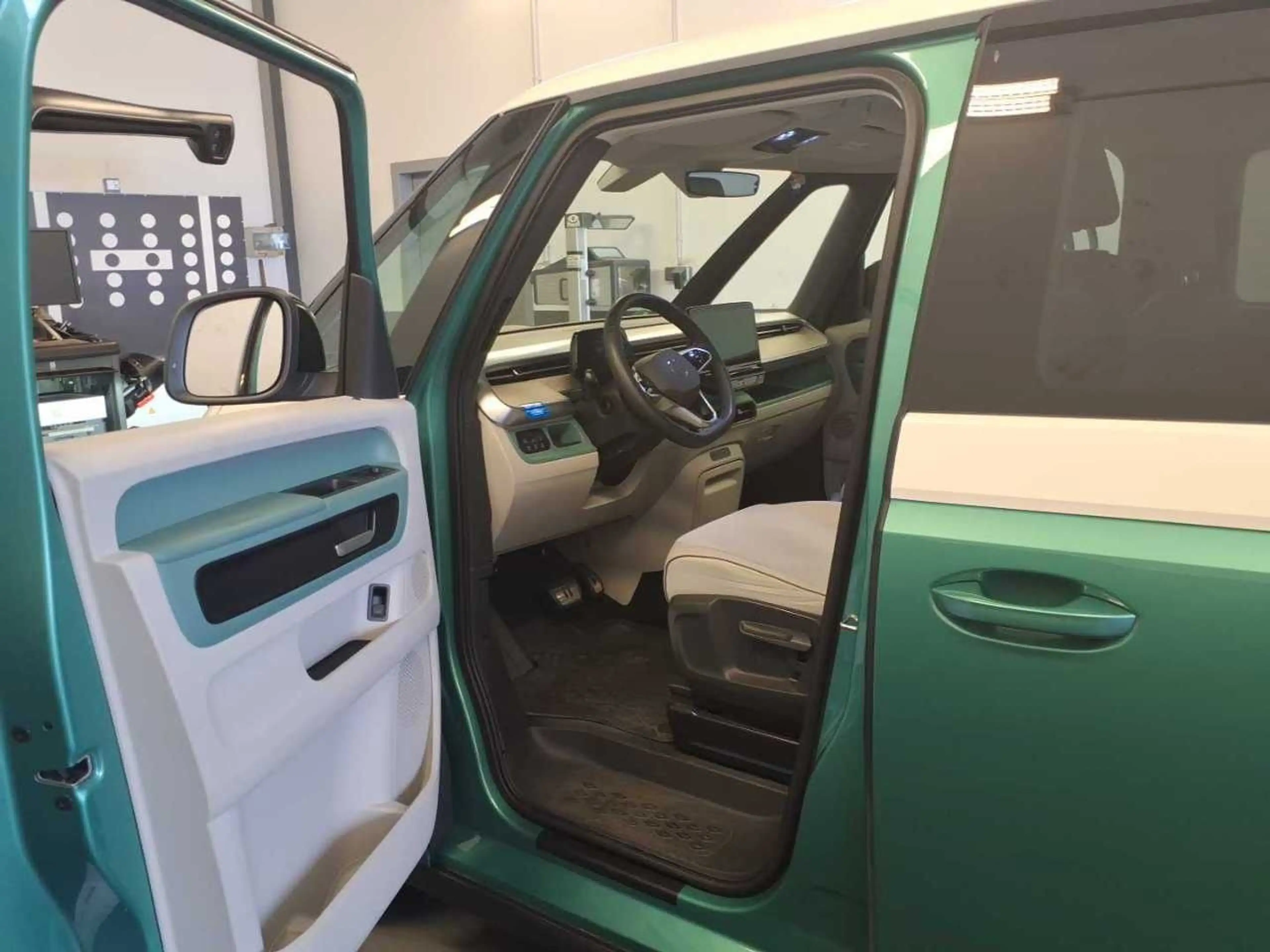 Volkswagen ID. Buzz ID.Buzz Pro MATRIX+NAVI+RFK+ACC+AHK+19"LM — photo 3