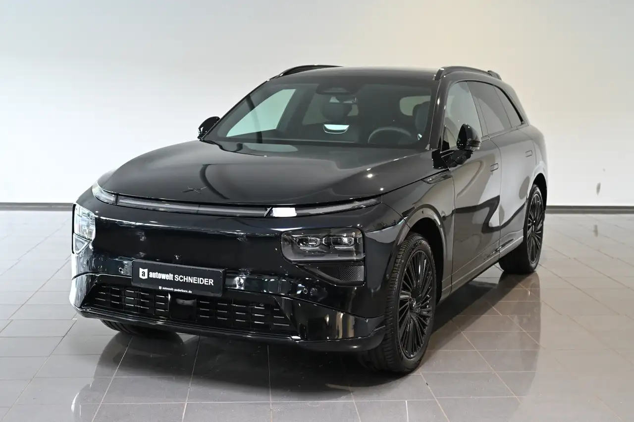 Xpeng G9