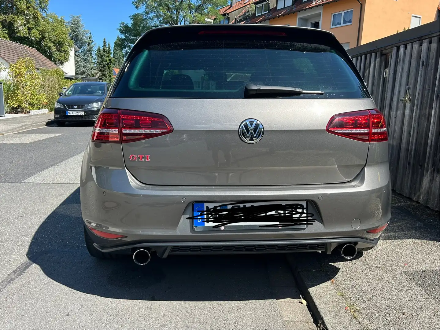 Volkswagen Golf GTI Performance BlueMotion Technology DSG Grau - 2