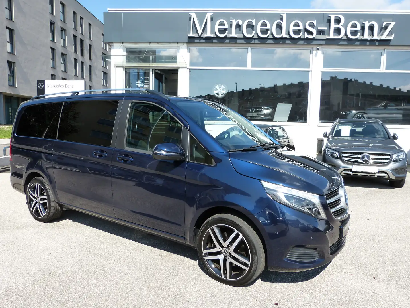 Mercedes-Benz V 250 V 250 CDI/BT  4MATIC lang (447.813) Blau - 1