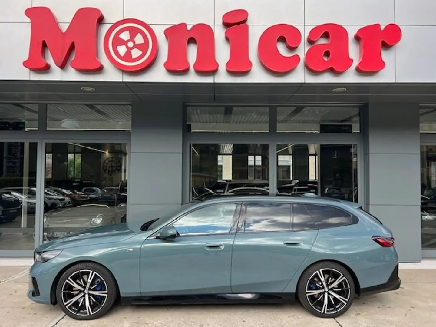 BMW 540 540d Touring 48V xdrive MSport Pro auto Grau - 1