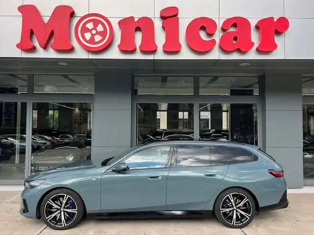 BMW 540 540d Touring 48V xdrive MSport Pro auto