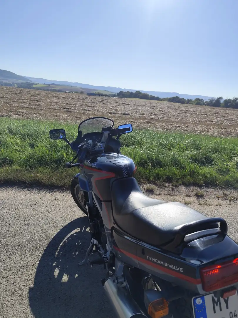 Kawasaki GPZ 500 S Negro - 1