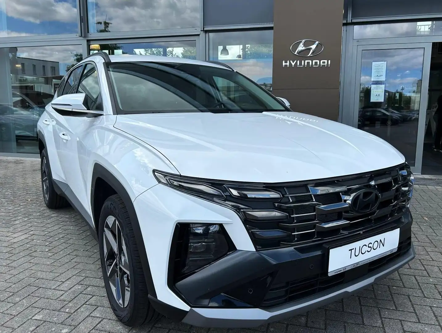 Hyundai TUCSON FL 1.6 HEV TREND.Matrix-LED.Navi.Shz.PDC Weiß - 2
