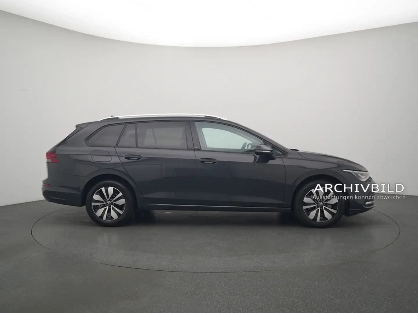 Volkswagen Golf VIII ACC SHZ NAVI LED Schwarz - 2