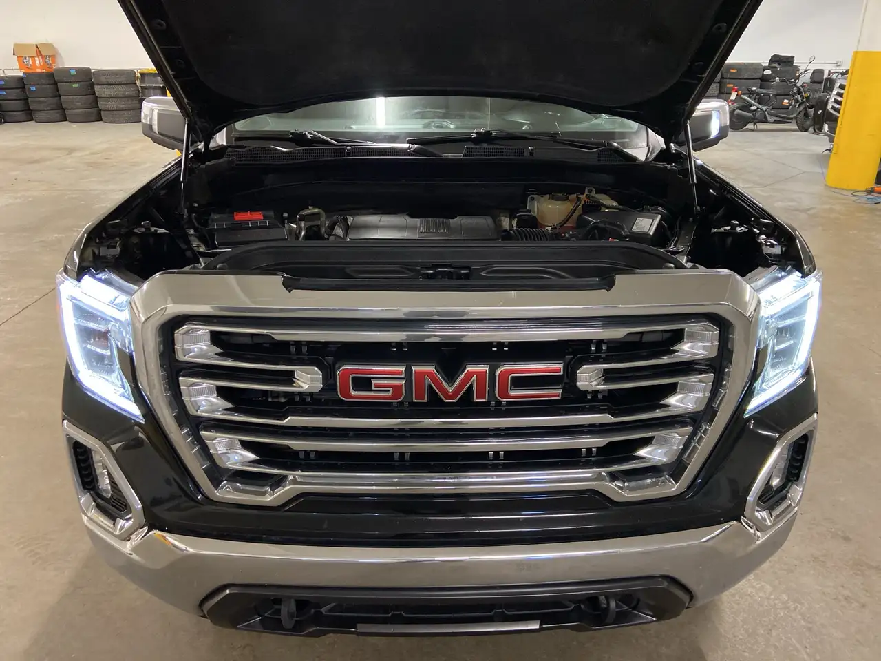 GMC Sierra 1500 снимка GMC Sierra 1500