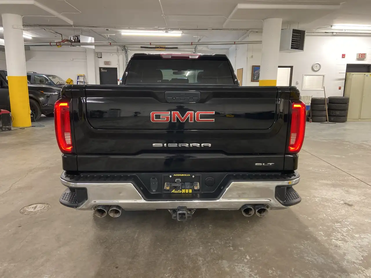 GMC Sierra 1500 снимка GMC Sierra 1500