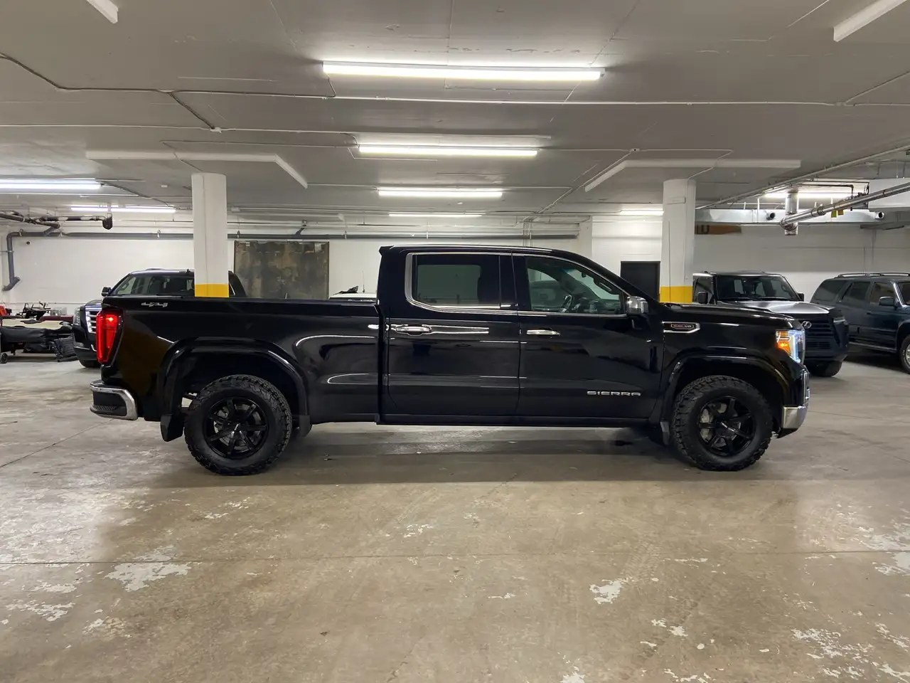 GMC Sierra 1500 снимка GMC Sierra 1500