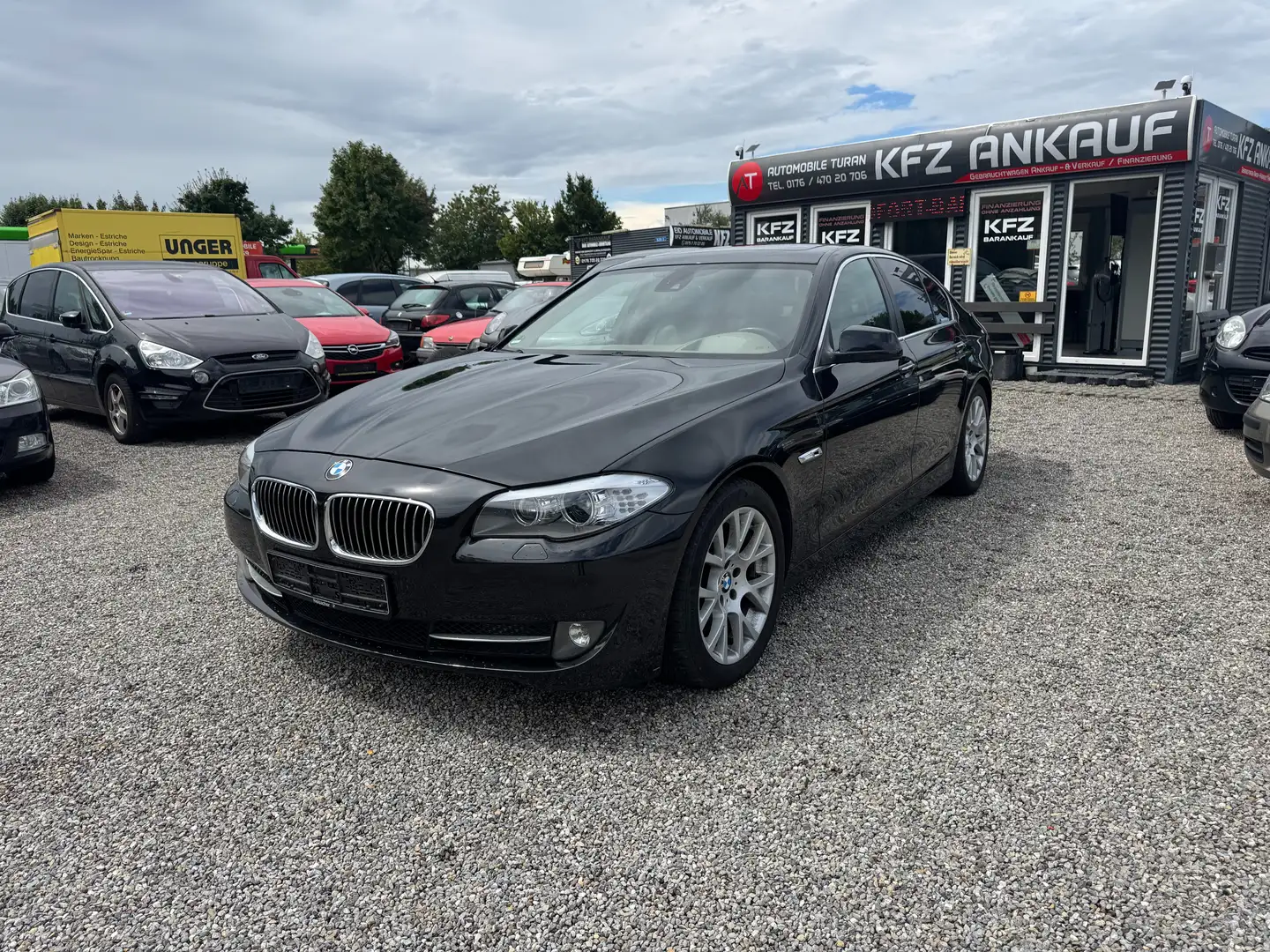 BMW 530 5 Lim. 530 d Navi!Head-Up!Sitzheizung!PDC!!AHK!! Schwarz - 2