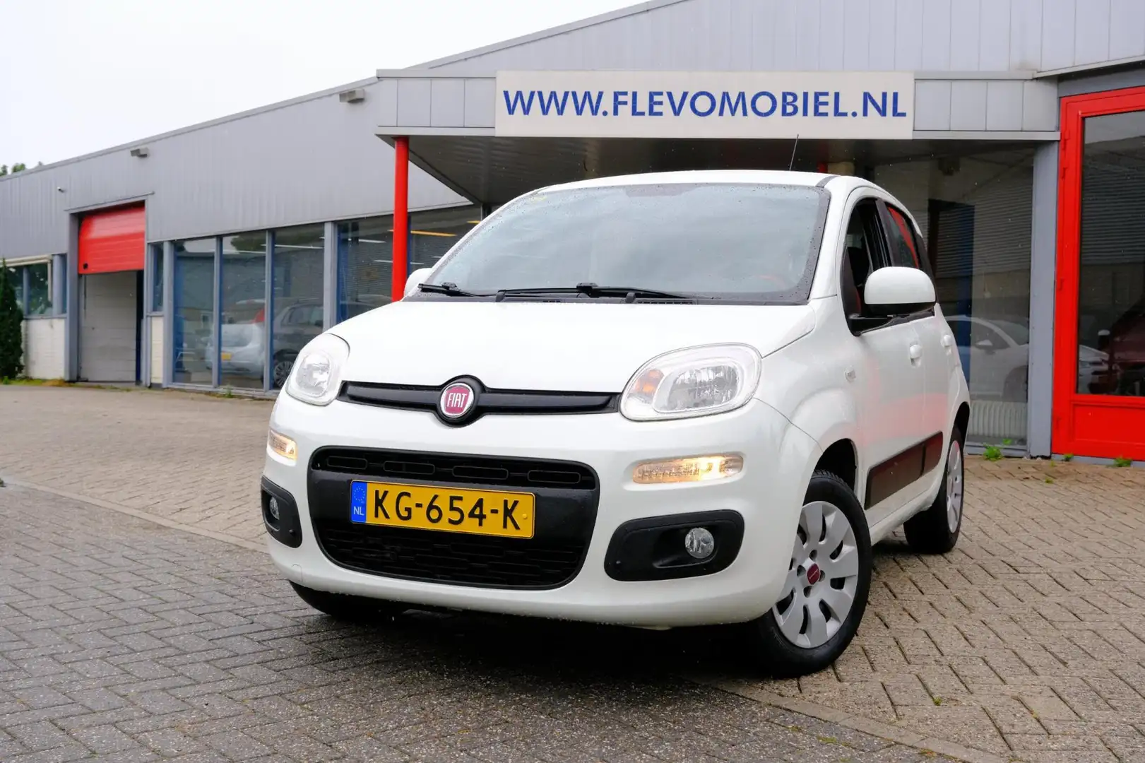 Fiat Panda 0.9 TwinAir Lounge|Airco|5 deurs Wit - 1