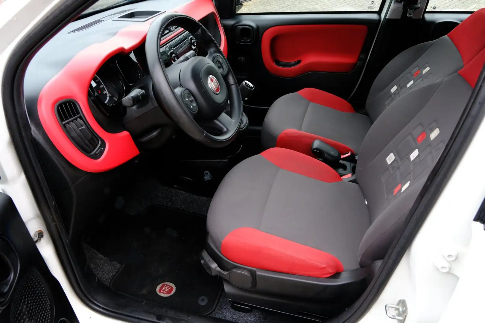Fiat Panda 0.9 TwinAir Lounge|Airco|5 deurs Wit - 2