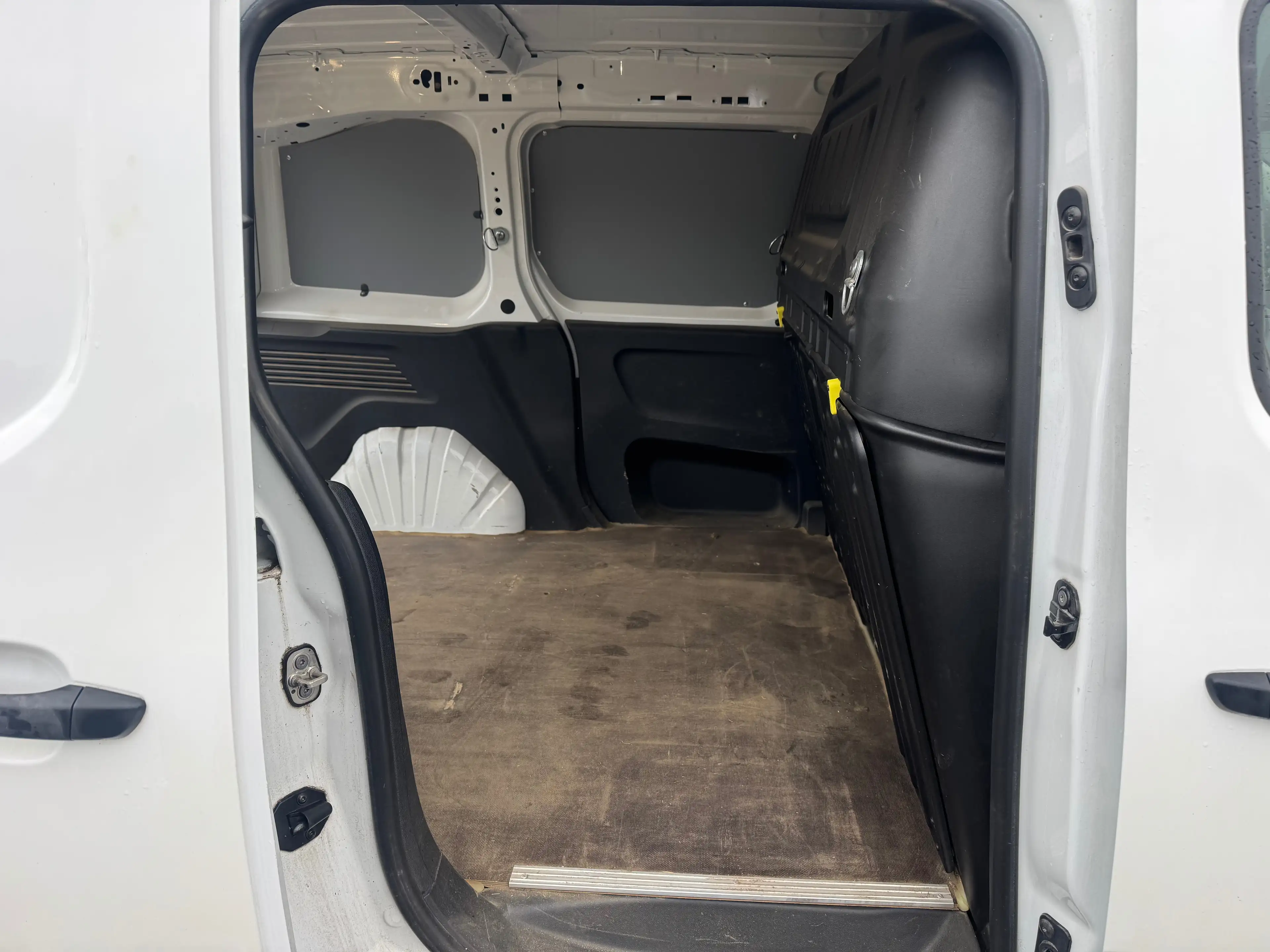 Peugeot Partner 1.5 BlueHDi L1H1*3Pl*GPS**CLIM**ATTACHE REMORQUE**TOP AUTO!! — photo 10