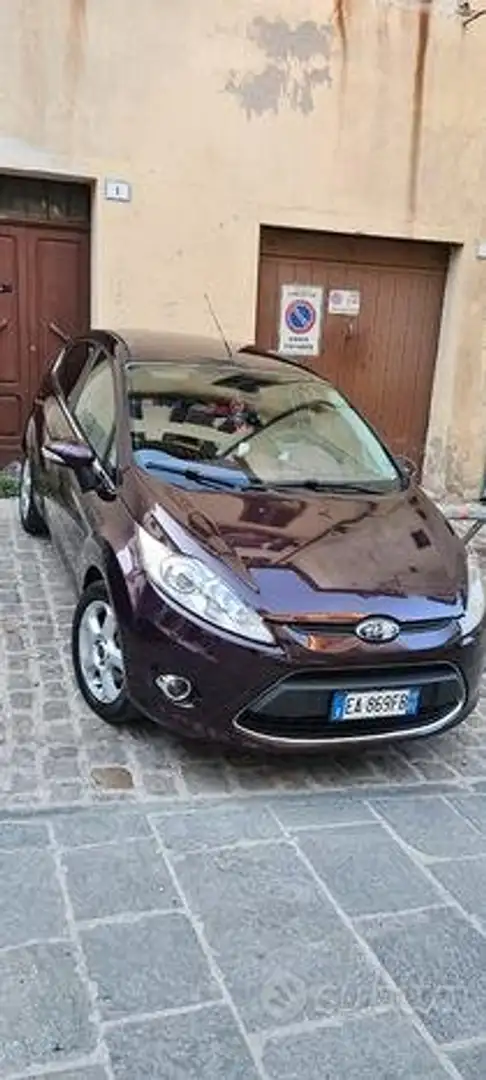 Ford Fiesta Lilla - 1