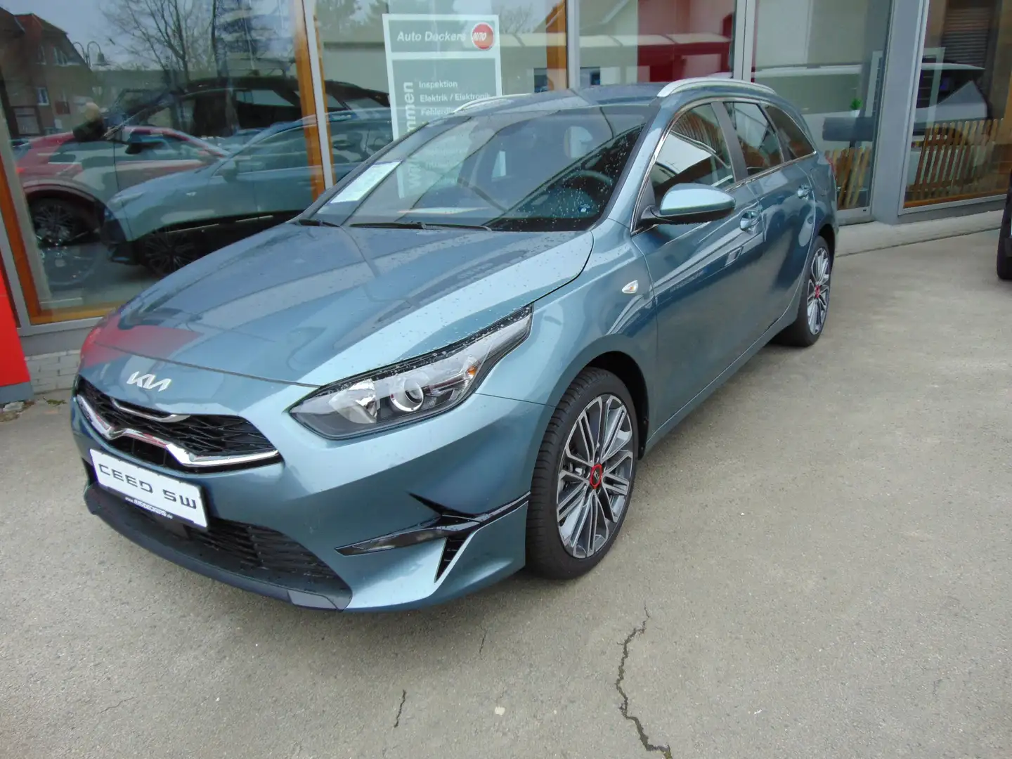 Kia Ceed / cee'd CEED_SW 1.5T DCT7 VIS KOMF+ (NAV) Verde - 2