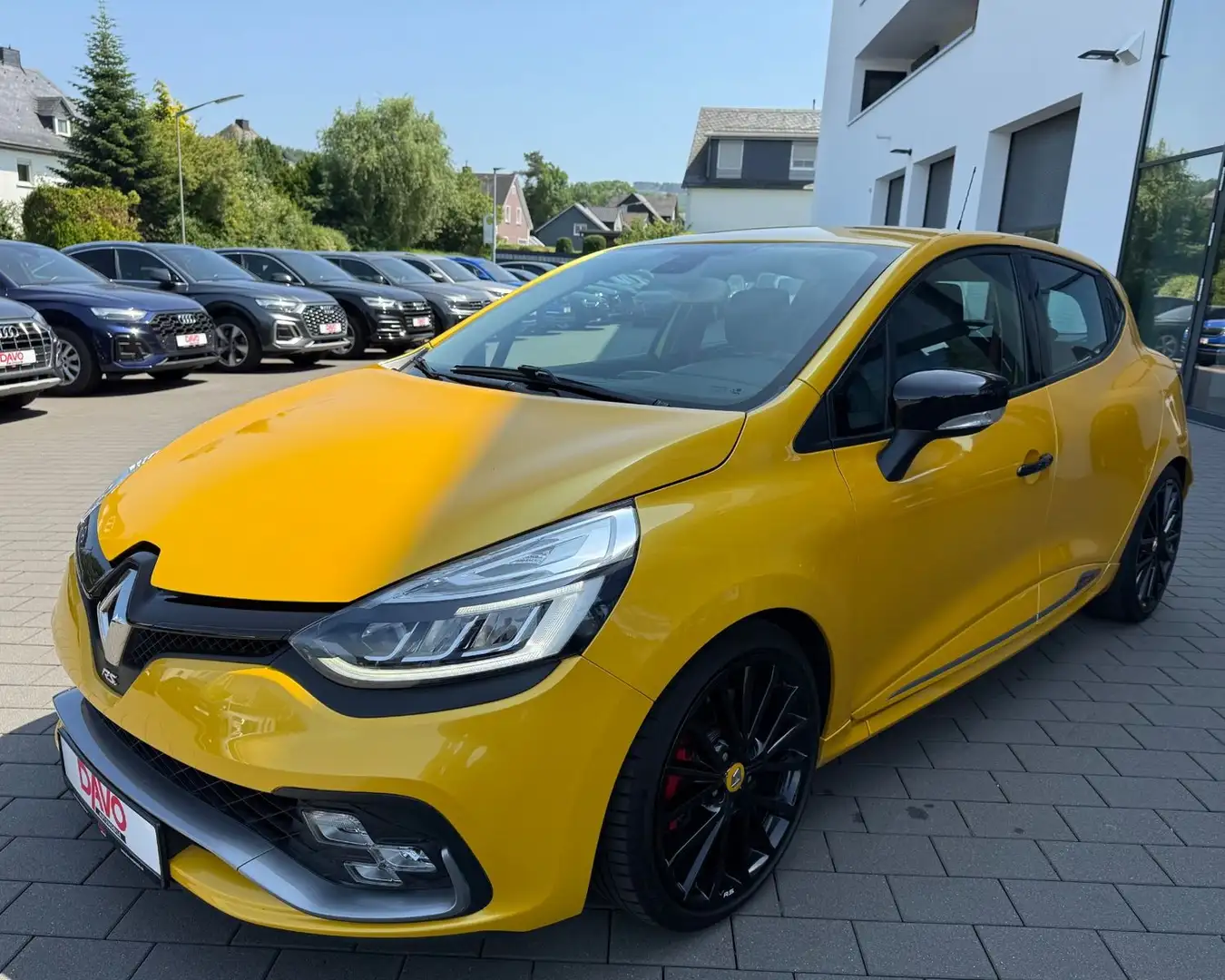 Renault Clio IV Renault Sport Trophy TCE EnergyAkrapovic Gelb - 2