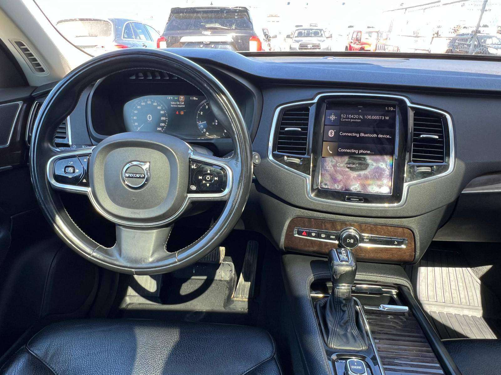 2016 Volvo XC90 T6 Momentum AWD | Sunroof | Reverse Camera thumb 19