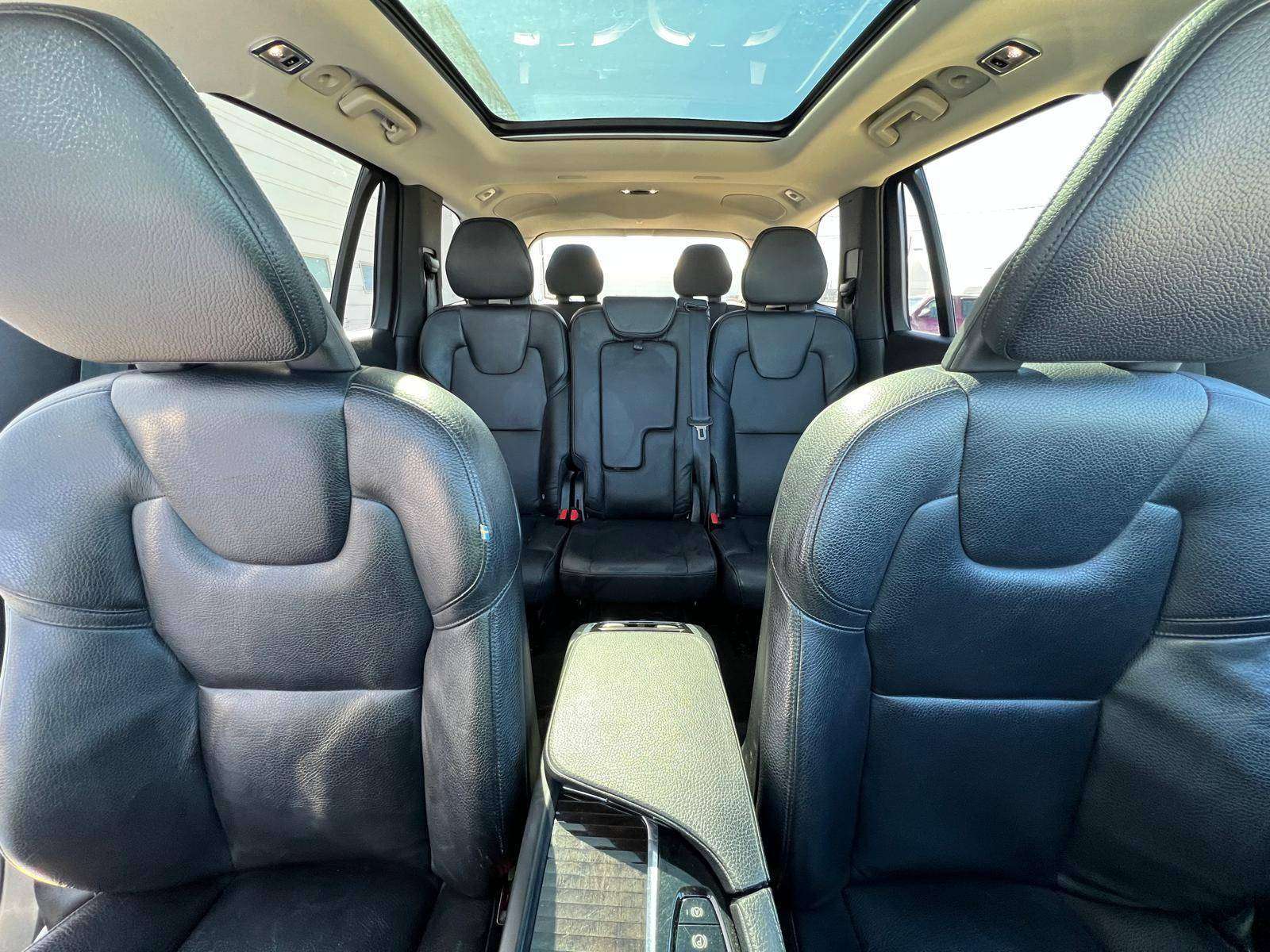 2016 Volvo XC90 T6 Momentum AWD | Sunroof | Reverse Camera thumb 15
