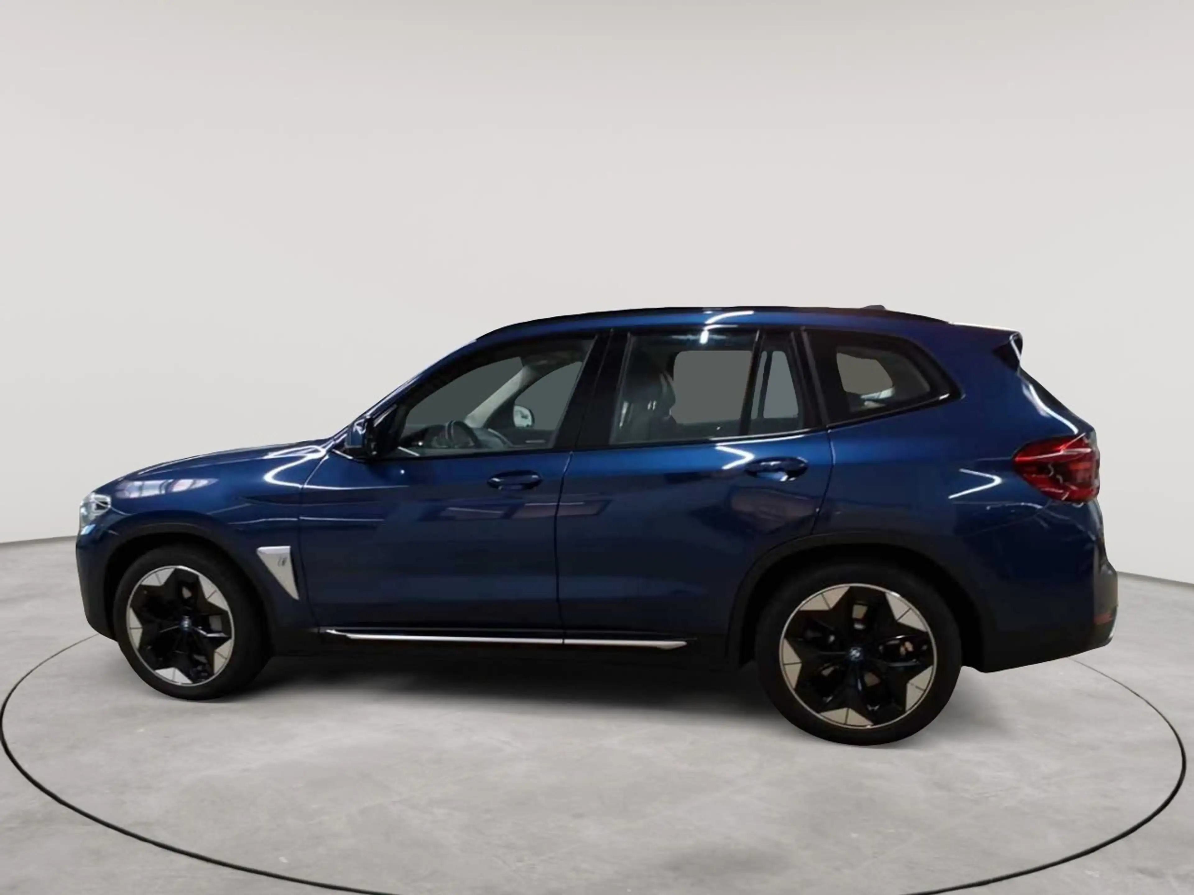 BMW iX3 iX3 Impressive Navi Leder AHK — photo 6