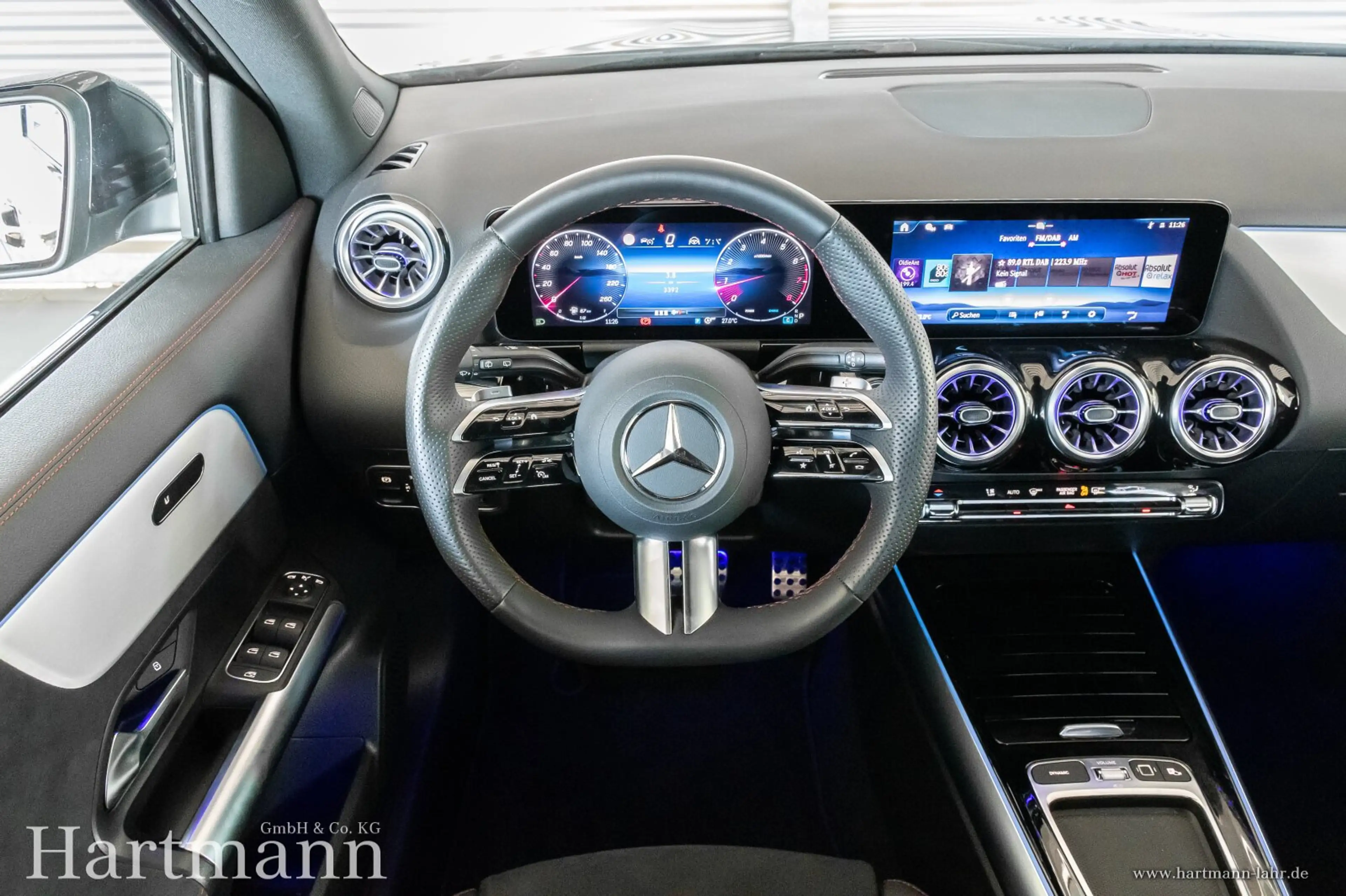 Mercedes-Benz GLA 180 GLA 180 AMG Night Multibeam Fahrassistenz KeylGo — photo 9