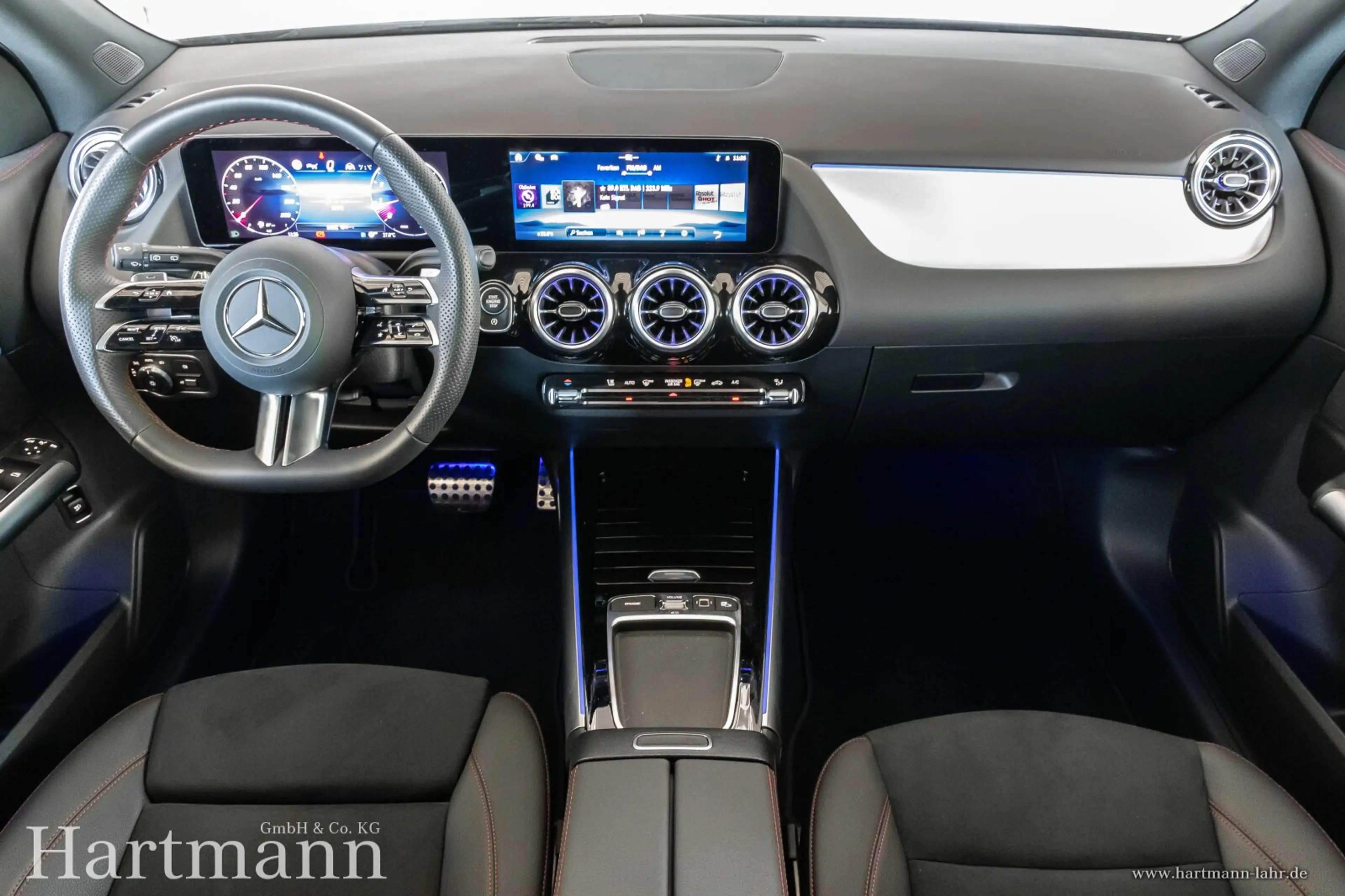 Mercedes-Benz GLA 180 GLA 180 AMG Night Multibeam Fahrassistenz KeylGo — photo 8