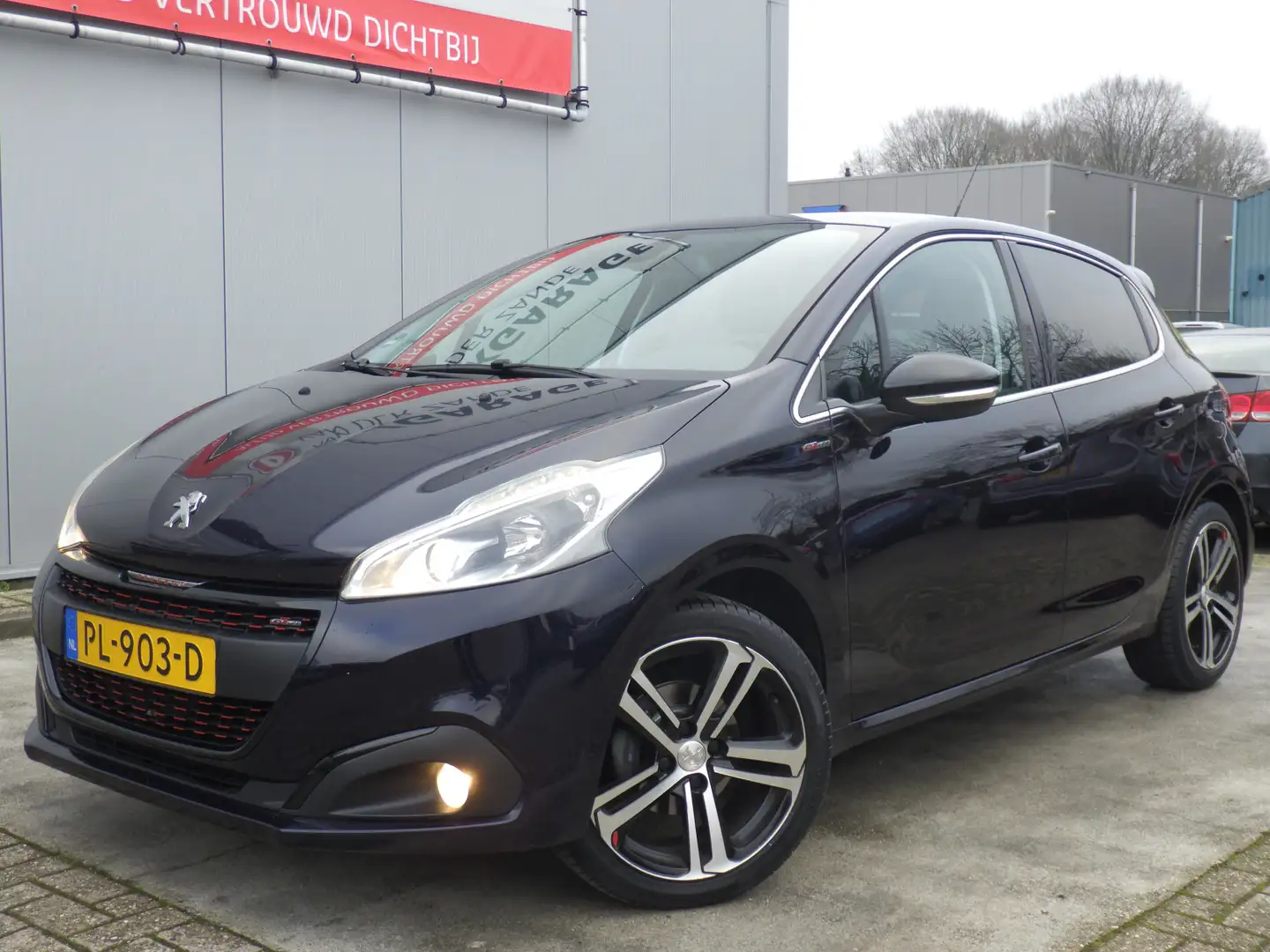 Peugeot 208 1.2 GT-line, Camera, Cruise, Trekhk, Navi, NL/NAP! Blauw - 1