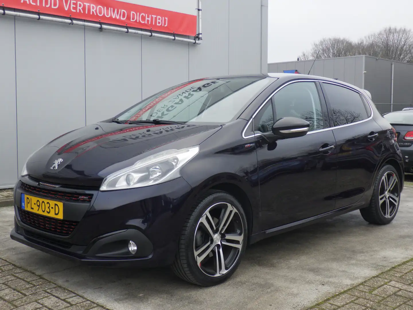 Peugeot 208 1.2 GT-line, Camera, Cruise, Trekhk, Navi, NL/NAP! Blauw - 2