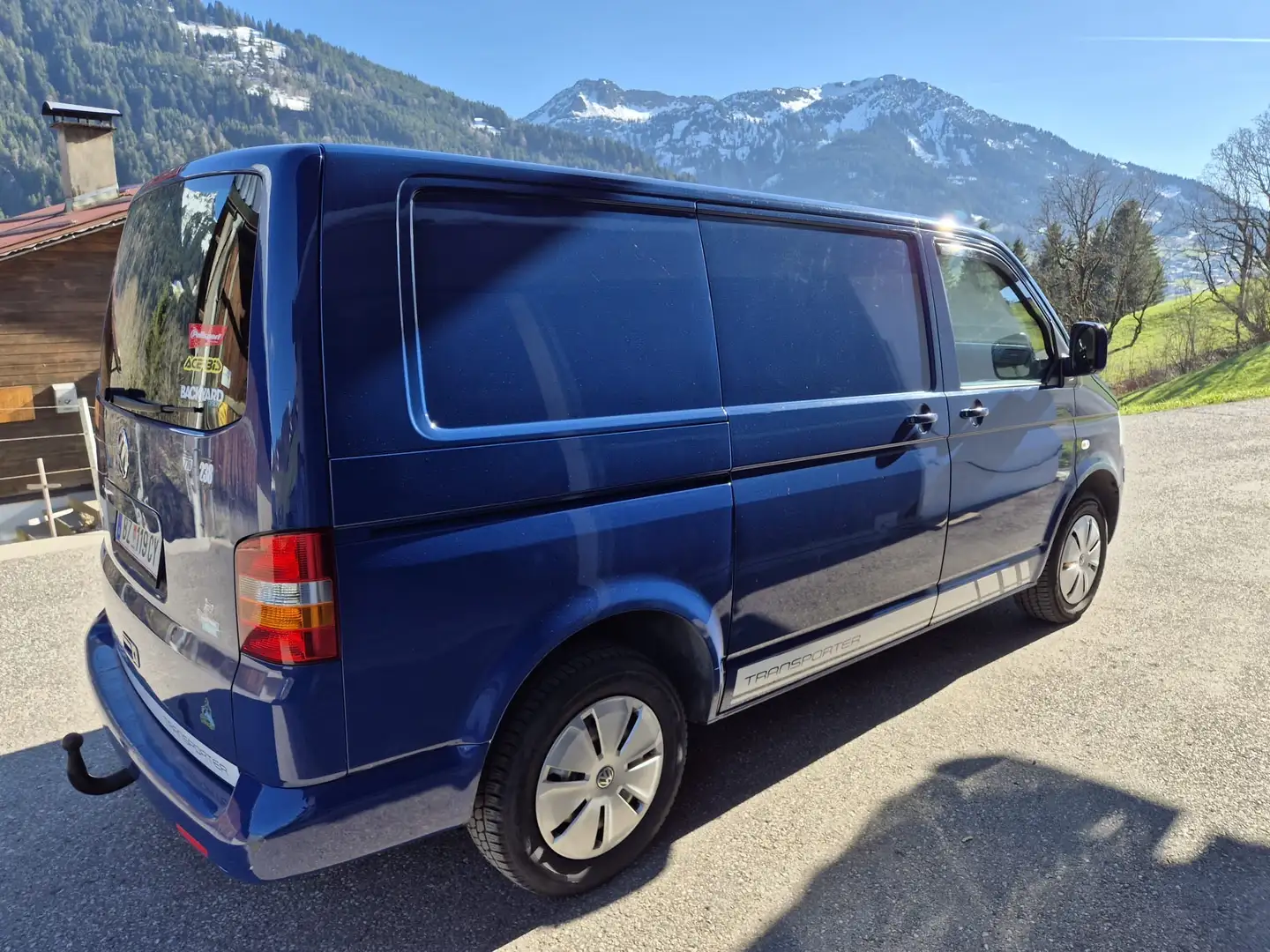 Volkswagen T5 Transporter - 2