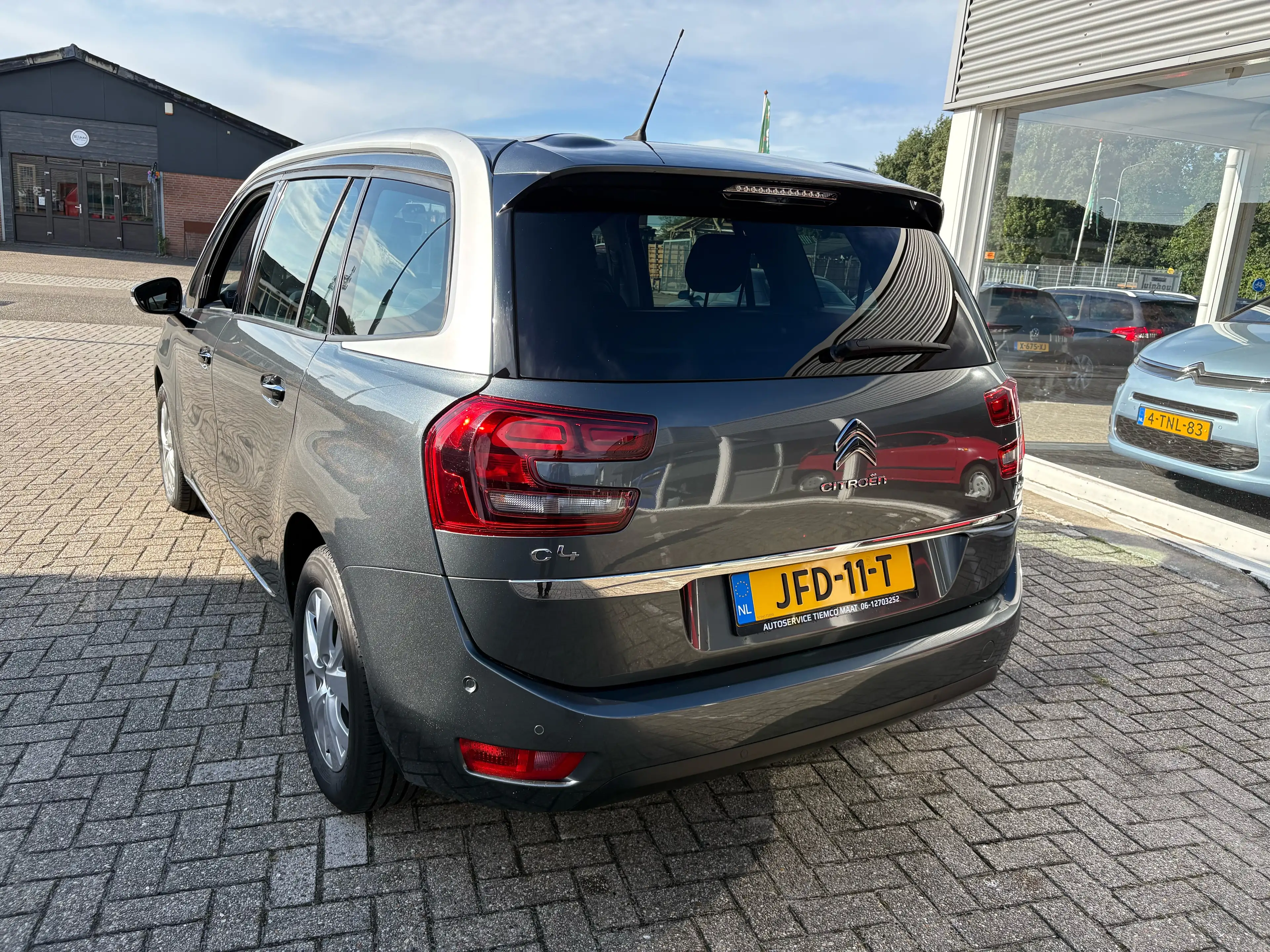 Citroen Grand C4 Picasso 1.2 PureTech Tendance — photo 2