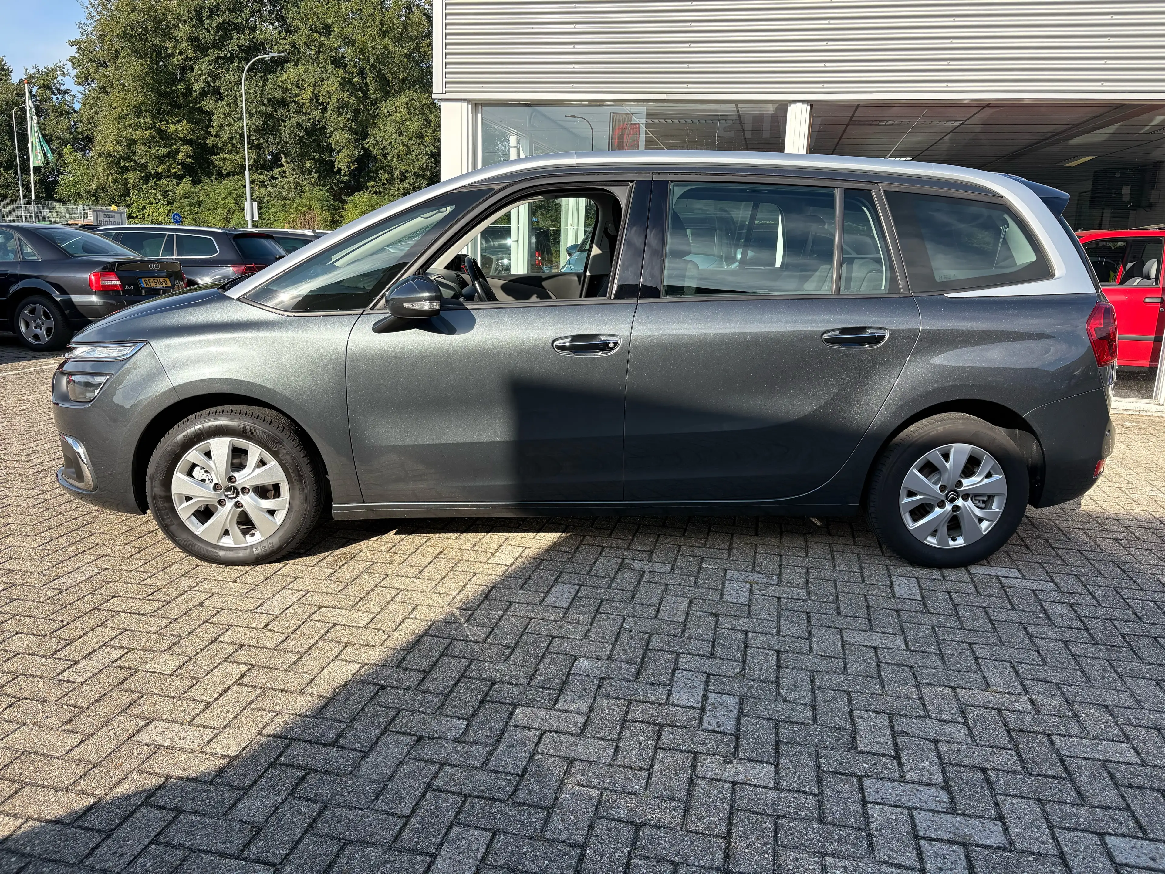 Citroen Grand C4 Picasso 1.2 PureTech Tendance — photo 7
