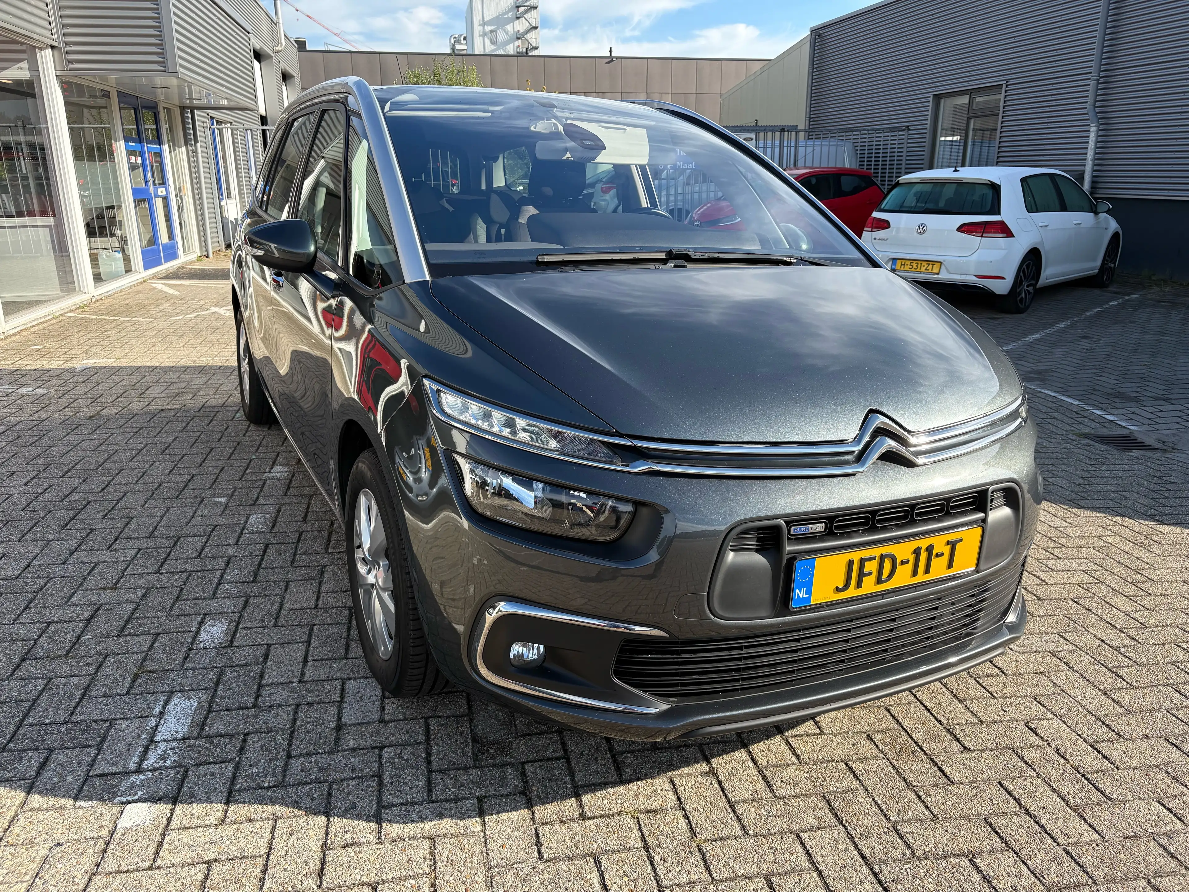 Citroen Grand C4 Picasso 1.2 PureTech Tendance — photo 21