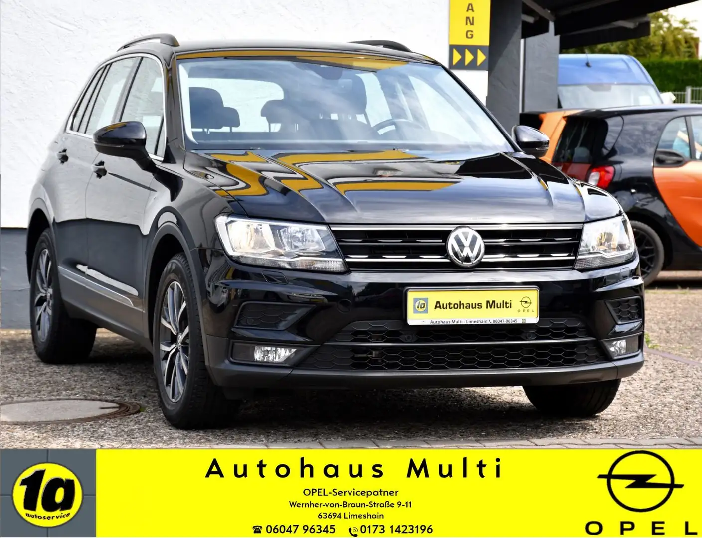 Volkswagen Tiguan Trendline DSG DigTacho Navi CarPlay Sitzh Schwarz - 1