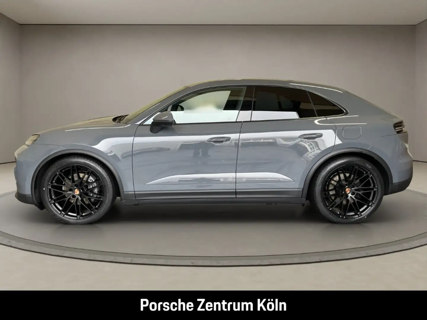 Porsche Macan Electric Surround-View InnoDrive LED-Matrix BOSE Grijs - 2