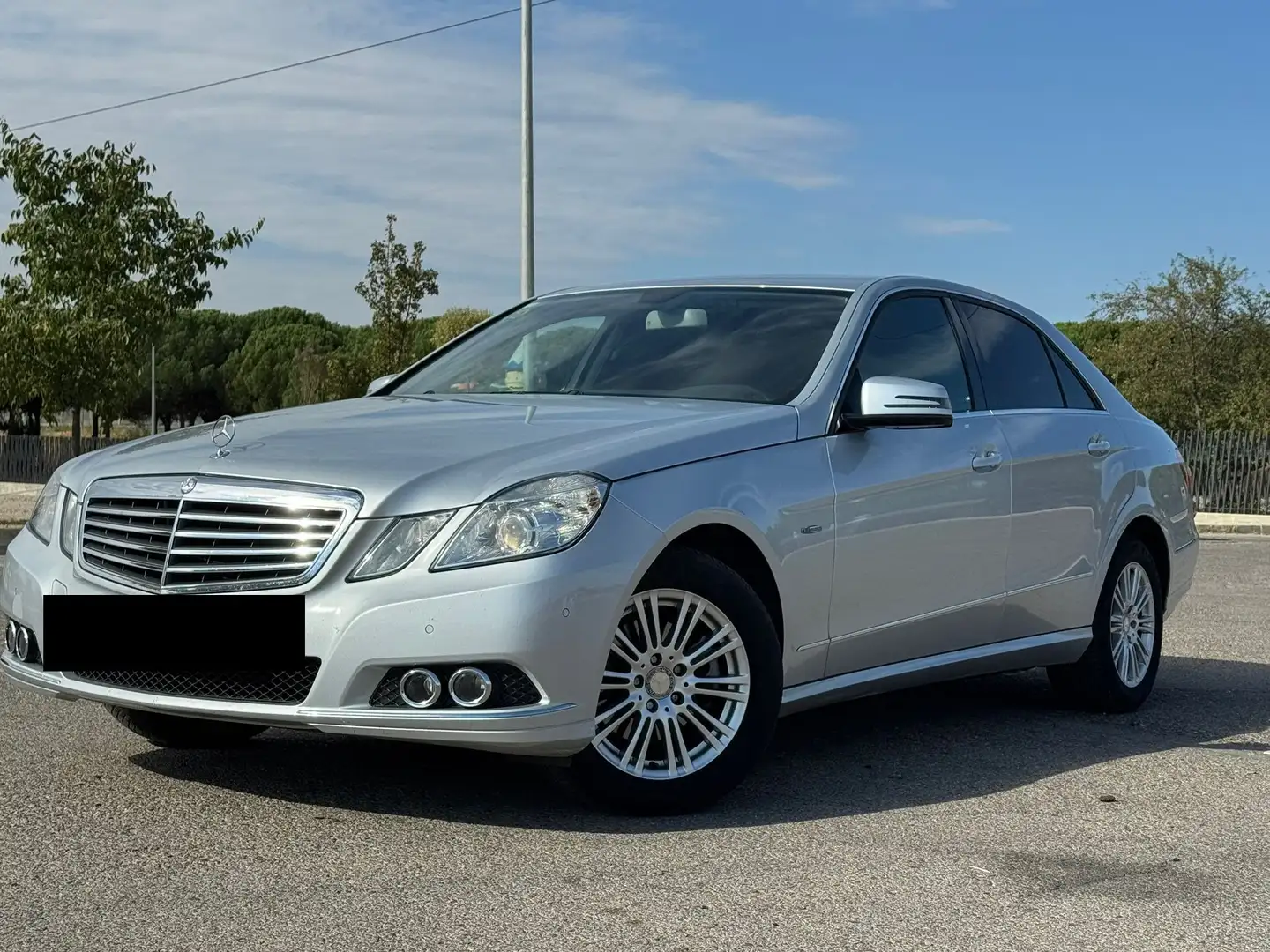 Mercedes-Benz E 220 E Estate 220CDI BE Elegance Aut. Elegance Plateado - 1