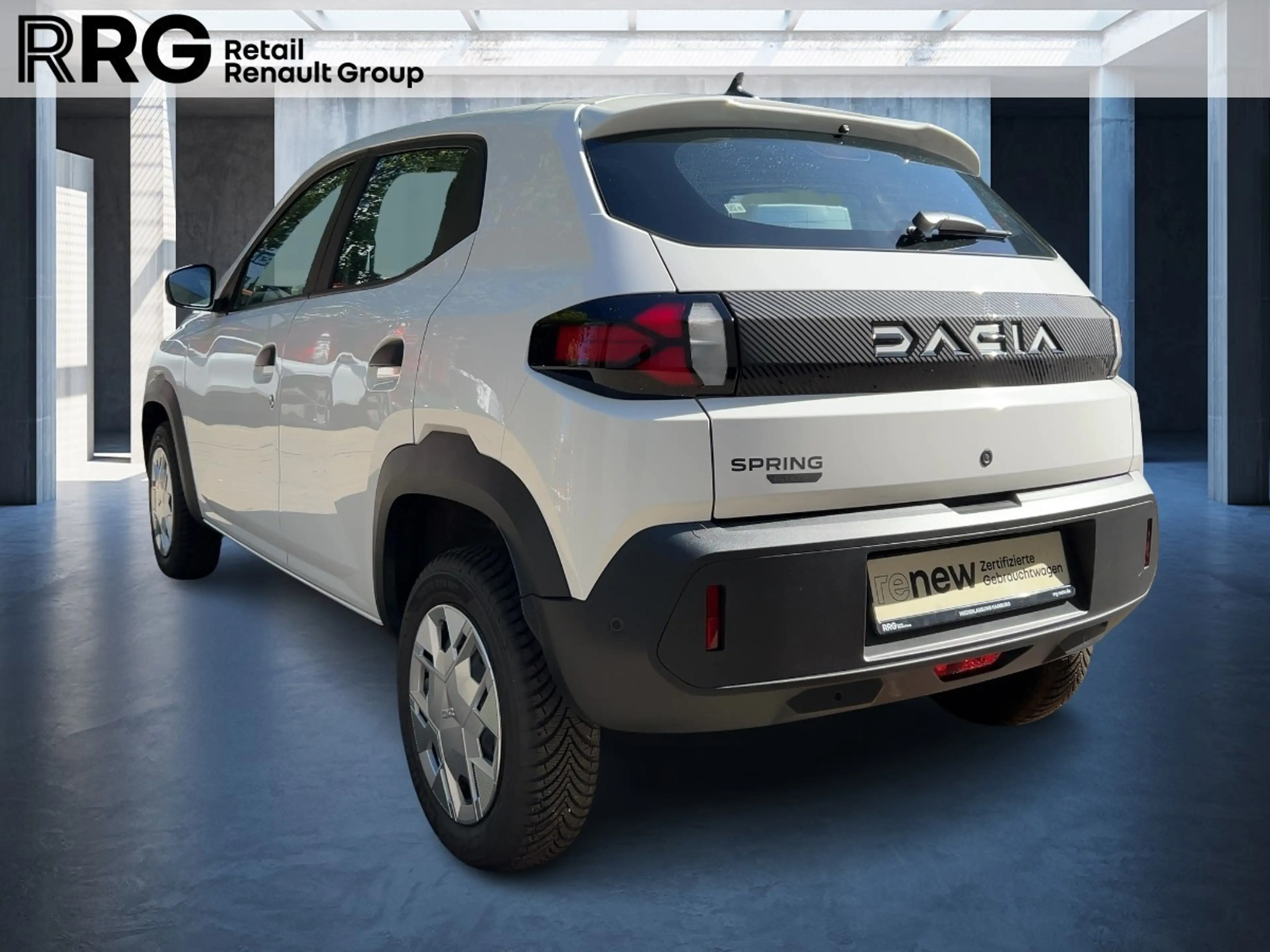 Dacia Spring Essential ELECTRIC 45 - PDC LED-Tagfahrlicht Tagfahrlicht — photo 4