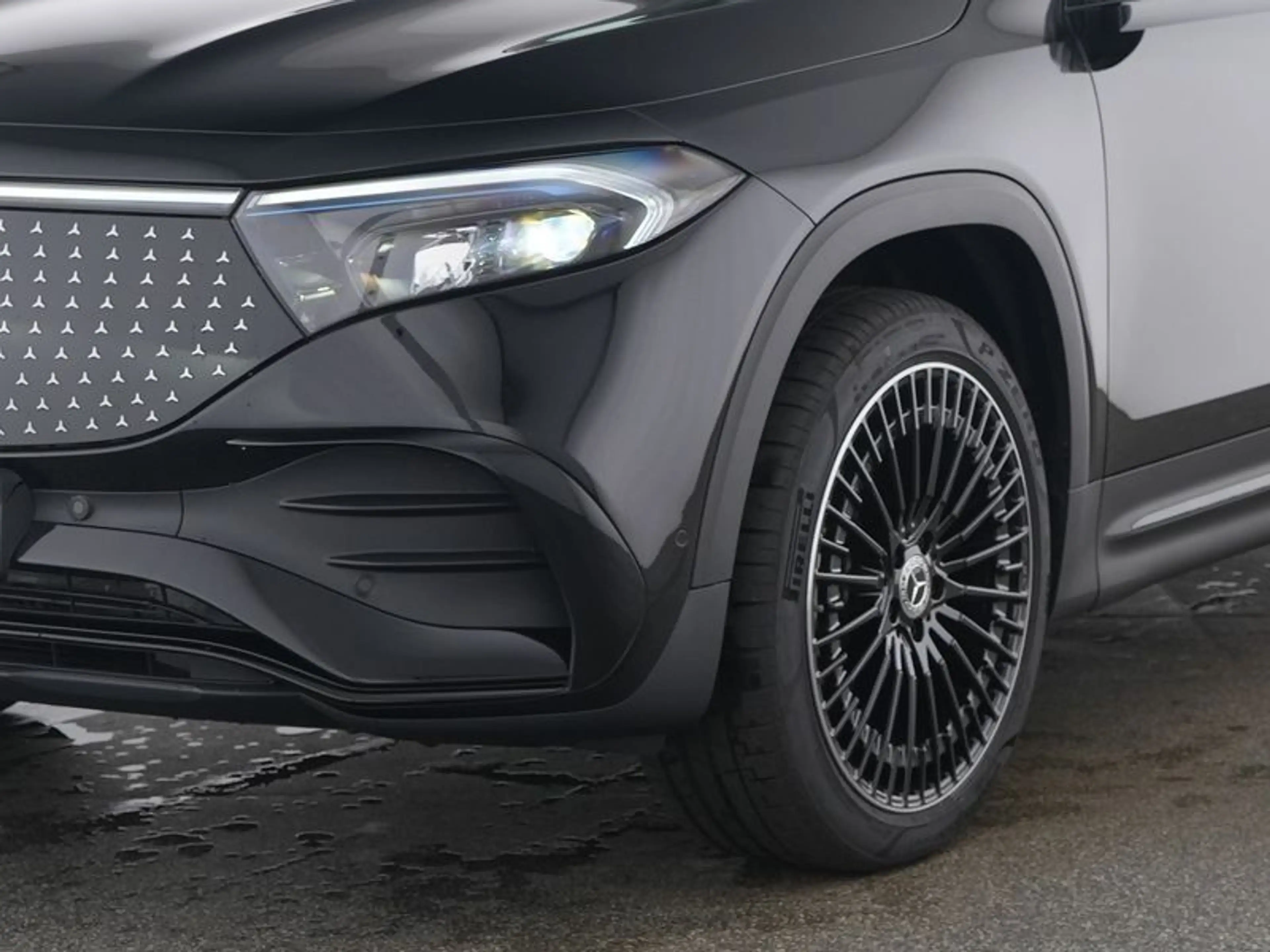 Mercedes-Benz EQB 350 4M AMG-PREMIUM NIGHT FAP AHK PANO MEMORY — photo 2