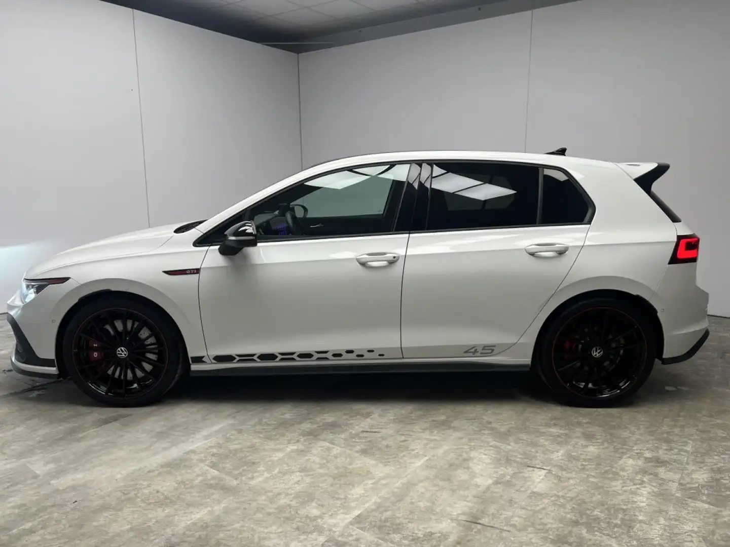 Volkswagen Golf VIII GTI Clubsport 45 2.0 TSI DSG Akrapovic Klima Weiß - 2